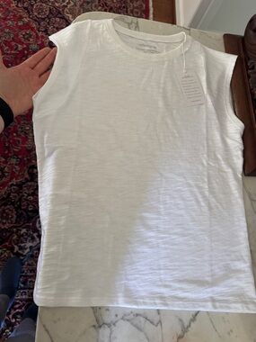 Erin Gray Women's Tyler Muscle Tee